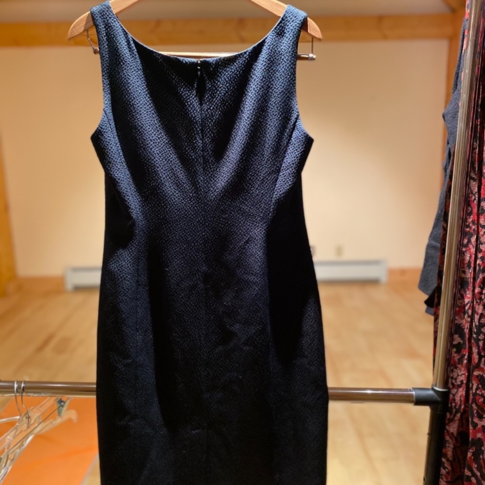 Armani perfect simple black sheath - Picture 2 of 5